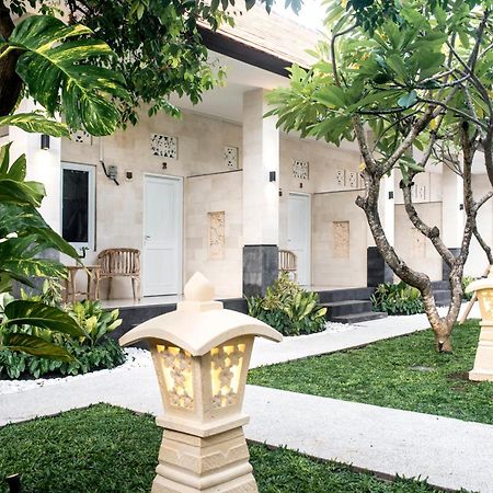 Hotel The Cozy Haven Sanur Esterno foto